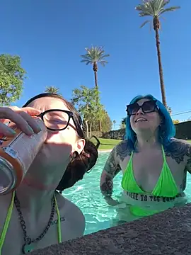 BlaizeyBBy online show from November 8, 10:35 pm