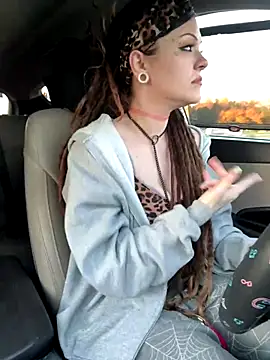 BlaizeyBBy online show from December 18, 12:27 am