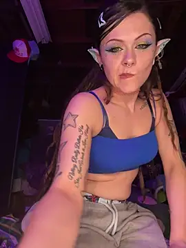 BlaizeyBBy online show from November 27, 1:50 am