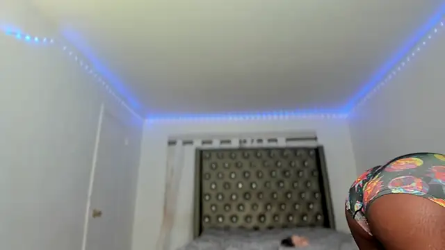 SashaMalone online show from January 17, 4:27 am
