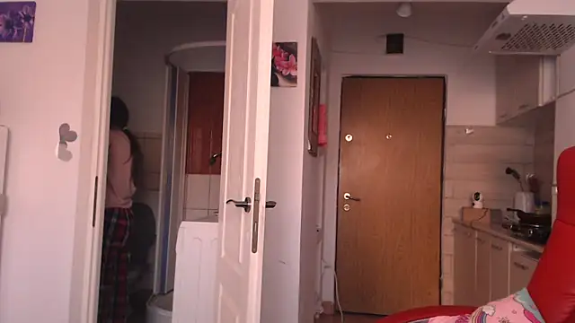 simyhvn online show from March 4, 5:37 am