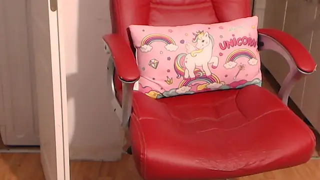 simyhvn online show from February 3, 6:46 pm