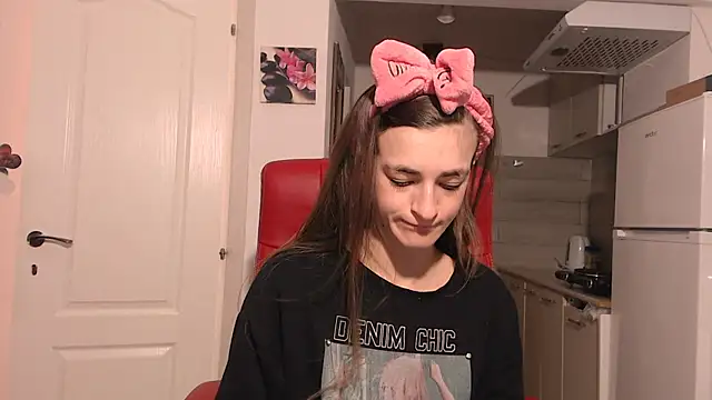 simyhvn online show from February 5, 5:03 am