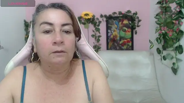 stepmother 105 online show from December 1, 6:20 pm