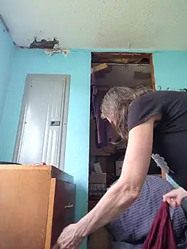 SexyRach75 online show from April 17, 10:34 pm