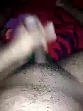 Snapshot of -epicene_bullock- chatting on December 31, 1:04 am -epicene bullock- online show from December 31, 1:04 am