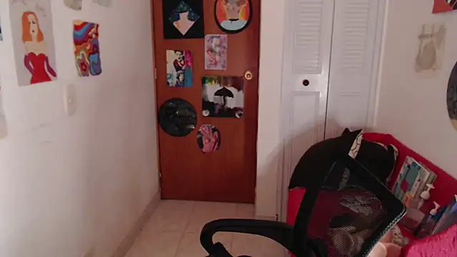 soynanabela28 online show from November 15, 2:26 am