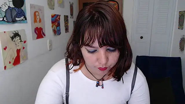 soynanabela28 online show from April 14, 6:24 pm