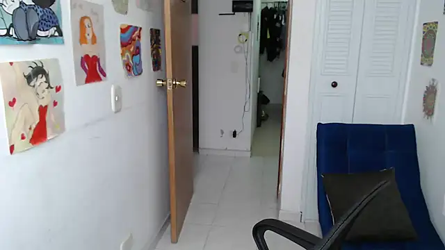 soynanabela28 online show from April 7, 4:53 pm