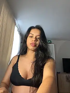 xlovelygirlx online show from September 19, 8:02 pm