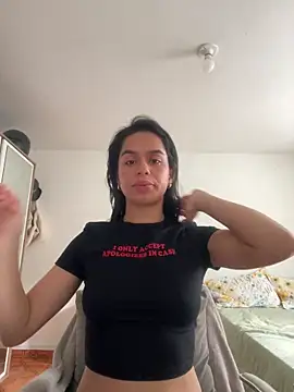 xlovelygirlx online show from March 19, 9:48 pm