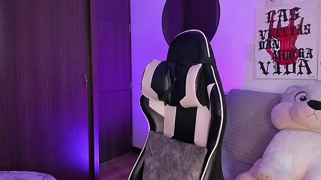 Alessandro Vanni online show from June 29, 1:44 pm