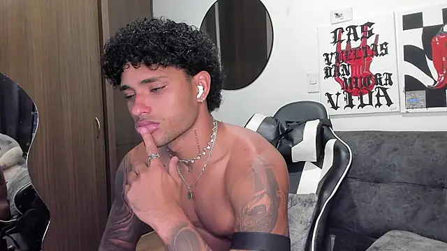 Alessandro Vanni online show from February 26, 3:28 am