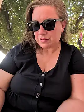 Canadian BBW online show from July 22, 10:23 pm