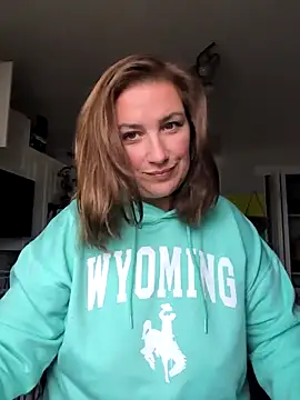 Canadian BBW online show from November 23, 8:52 pm