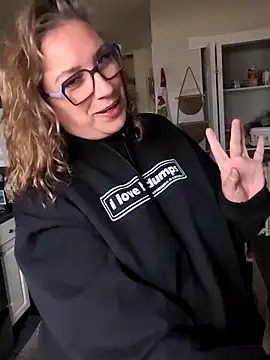 Canadian BBW online show from March 9, 9:51 pm