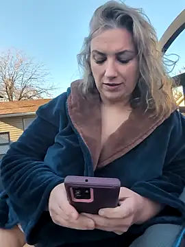 Canadian BBW online show from March 1, 10:10 pm