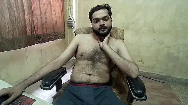 Snapshot of mynastyfuckerr chatting on November 6, 7:45 am mynastyfuckerr online show from November 6, 7:45 am