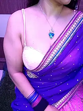 Snapshot of indian_passion chatting on September 14, 11:21 am indian passion online show from September 14, 11:21 am
