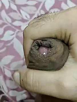 rockkyy9 online show from October 22, 7:46 pm