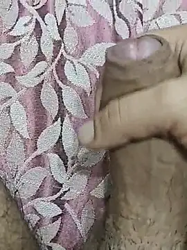 rockkyy9 online show from April 6, 6:25 am