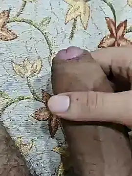 rockkyy9 online show from April 19, 4:52 pm