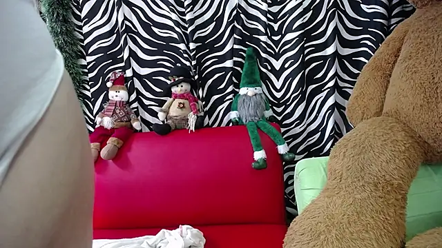 mia beatles online show from January 6, 4:22 pm