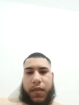 Snapshot of R3Y_S3X chatting on March 18, 8:17 am R3Y S3X online show from March 18, 8:17 am