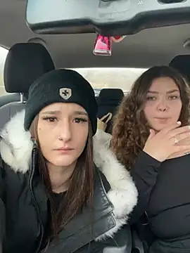 Snapshot of joanaelaa chatting on February 22, 3:47 pm joanaelaa online show from February 22, 3:47 pm