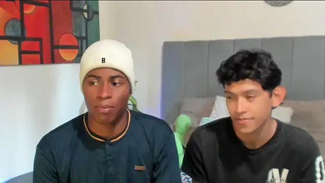Snapshot of CrissBrownxxx chatting on October 17, 6:10 pm CrissBrownxxx online show from October 17, 6:10 pm