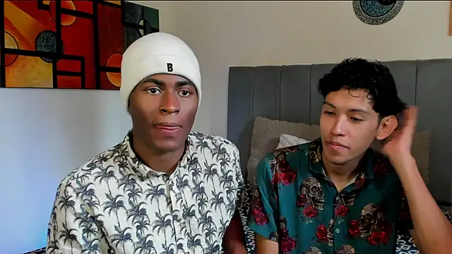 Snapshot of CrissBrownxxx chatting on November 16, 5:39 pm CrissBrownxxx online show from November 16, 5:39 pm