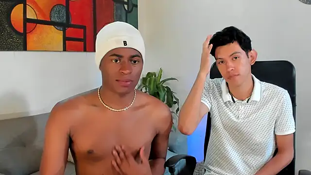 Snapshot of CrissBrownxxx chatting on September 19, 7:18 pm CrissBrownxxx online show from September 19, 7:18 pm