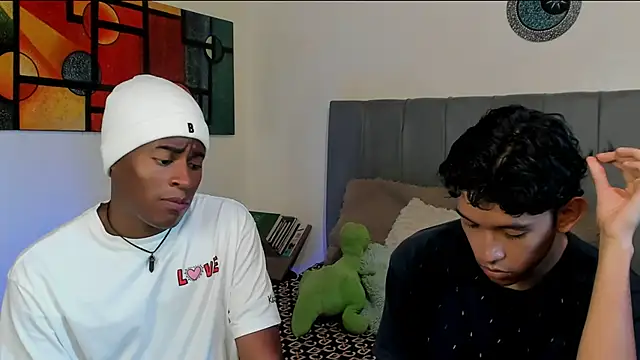 Snapshot of CrissBrownxxx chatting on November 26, 7:47 pm CrissBrownxxx online show from November 26, 7:47 pm