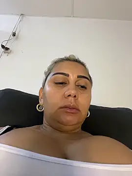 maymercy online show from December 1, 4:41 pm