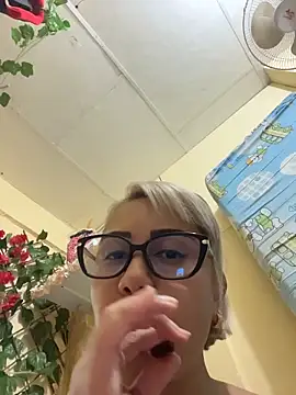 maymercy online show from March 6, 4:24 pm