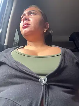 maymercy online show from October 25, 1:45 pm