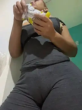 maymercy online show from February 25, 4:07 pm