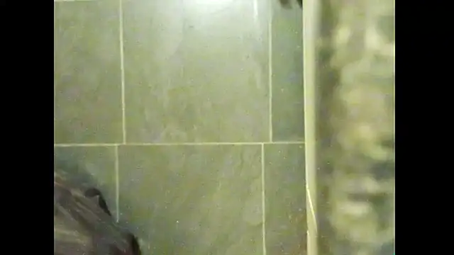 hairyuncut00 online show from February 16, 6:23 am