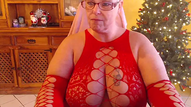 MISS LINDAH online show from November 16, 6:29 am