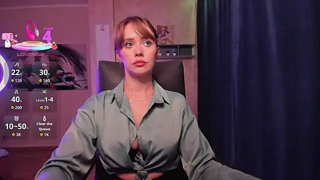 PrettieKate online show from February 10, 5:12 pm