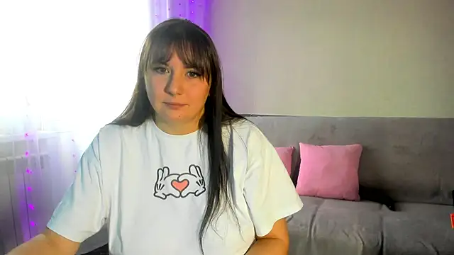Snapshot of viki_love77 chatting on May 22, 3:37 am viki love77 online show from May 22, 3:37 am