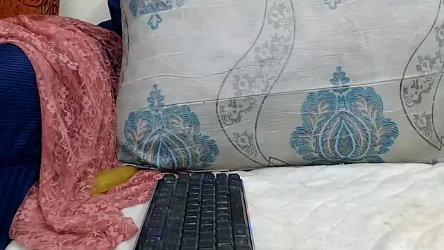 netuhubby online show from December 28, 5:57 pm