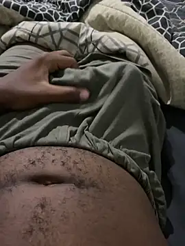 Snapshot of lucky_dicks143 chatting on October 3, 12:03 am lucky dicks143 online show from October 3, 12:03 am