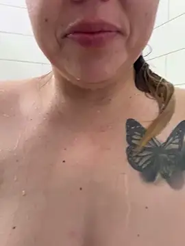 Blueskiiis3 online show from December 19, 2:19 pm