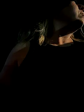 Blueskiiis3 online show from November 30, 12:00 am