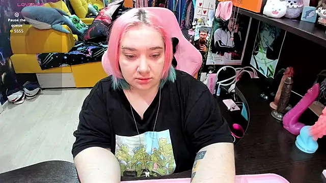 Softie Sofy online show from April 2, 1:46 am