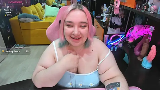 Softie Sofy online show from May 15, 2:31 am