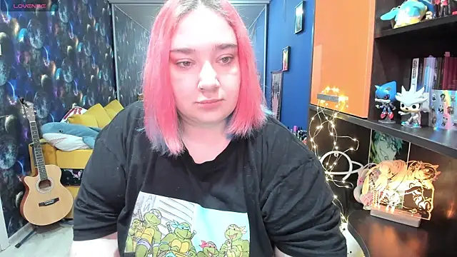 Snapshot of Softie_Sofy chatting on March 20, 5:13 am Softie Sofy online show from March 20, 5:13 am