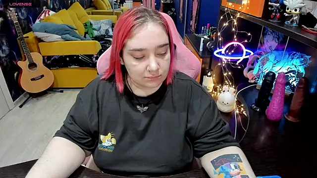 Snapshot of Softie_Sofy chatting on March 21, 3:12 am Softie Sofy online show from March 21, 3:12 am