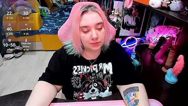 Softie Sofy online show from February 26, 3:39 am